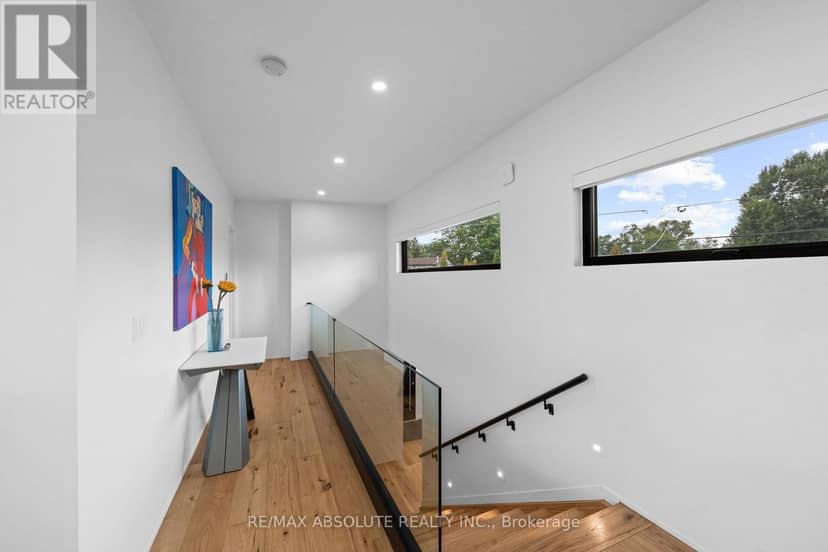 227 Grandview Road — photo 12 of 40