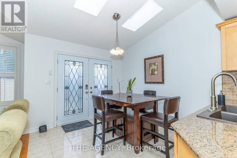 54 Thames Drive — photo 38 of 38