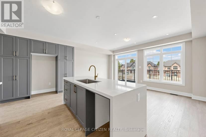 26 Wakely Crescent — photo 15 of 40