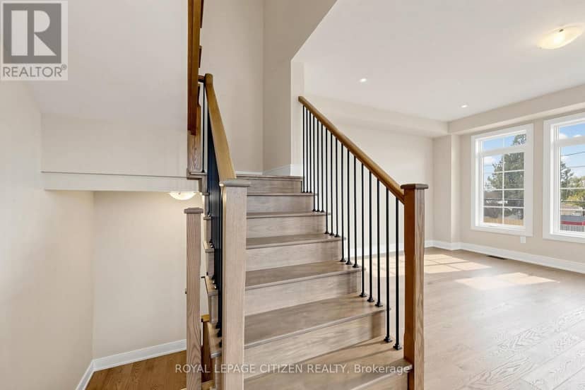 26 Wakely Crescent — photo 21 of 40