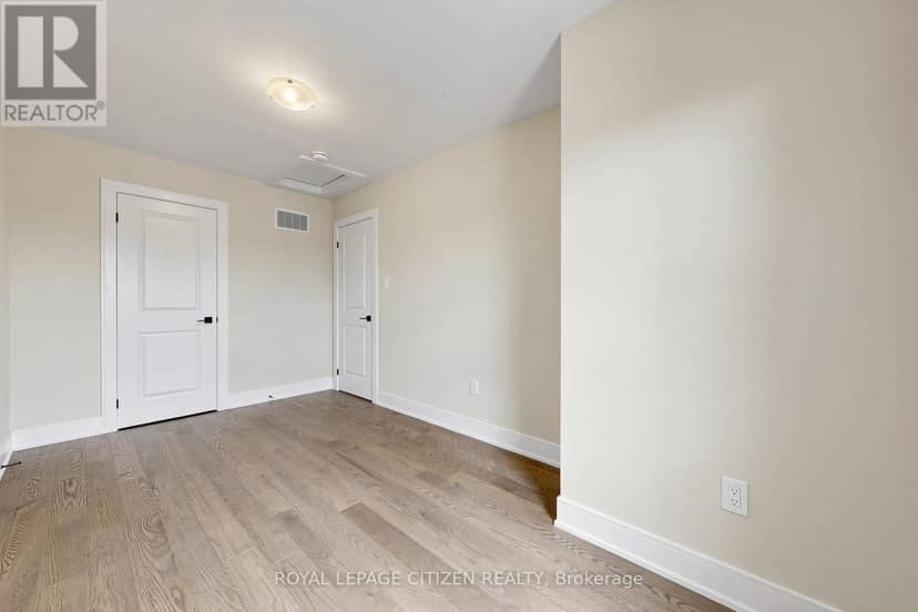26 Wakely Crescent — photo 31 of 40