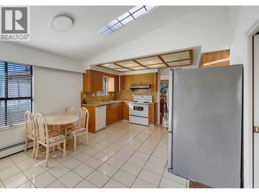 3056 E 28TH AVENUE, Vancouver, photo 4