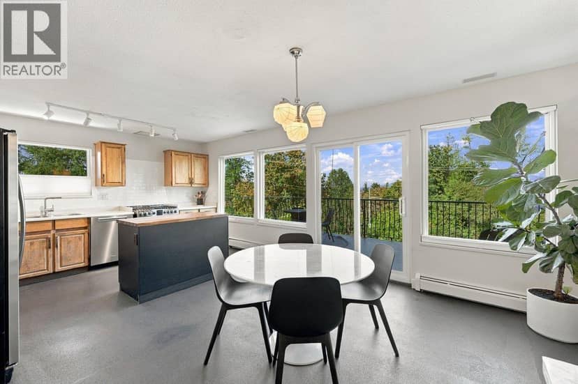 330 N GAMMA AVENUE, Burnaby, photo 5