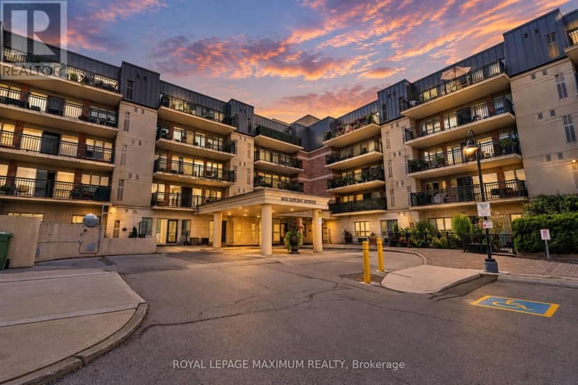305 - 8026 Kipling Avenue, Vaughan, photo 2