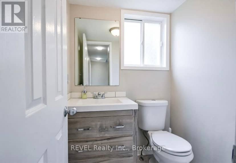 179 Luckport Crescent — photo 17 of 40