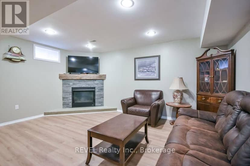 179 Luckport Crescent — photo 30 of 40
