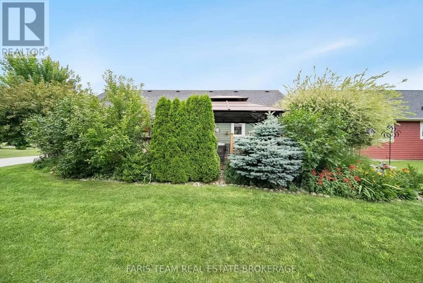 1 Bay Moorings Boulevard — photo 32 of 37