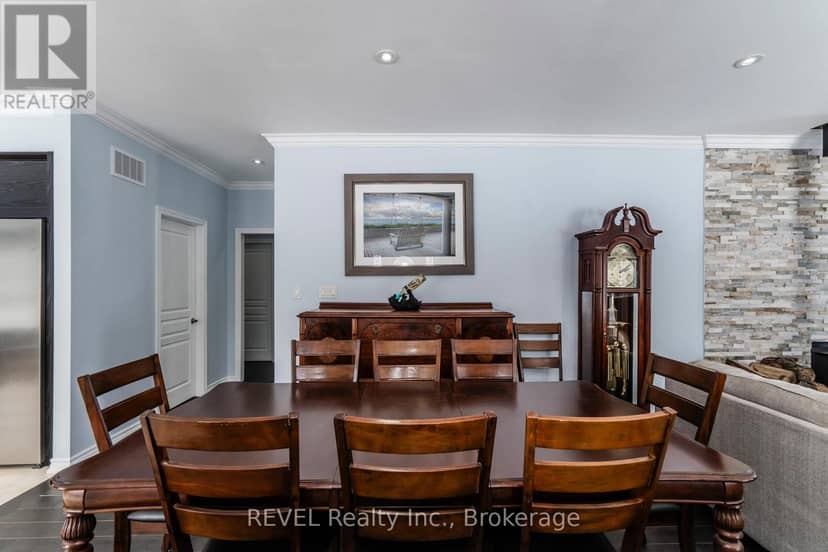 1006 River Street — photo 19 of 40