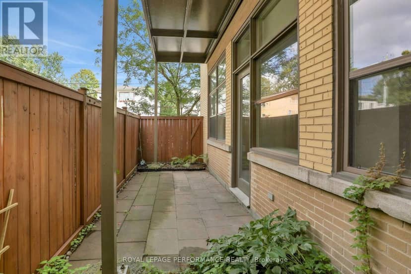 117 - 345 St. Denis Street — photo 25 of 27