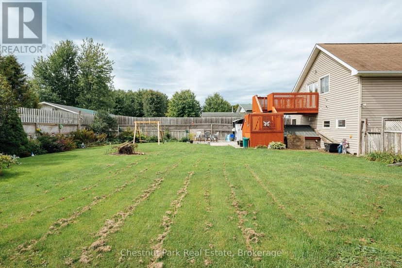 49 Queen Street E — photo 6 of 39