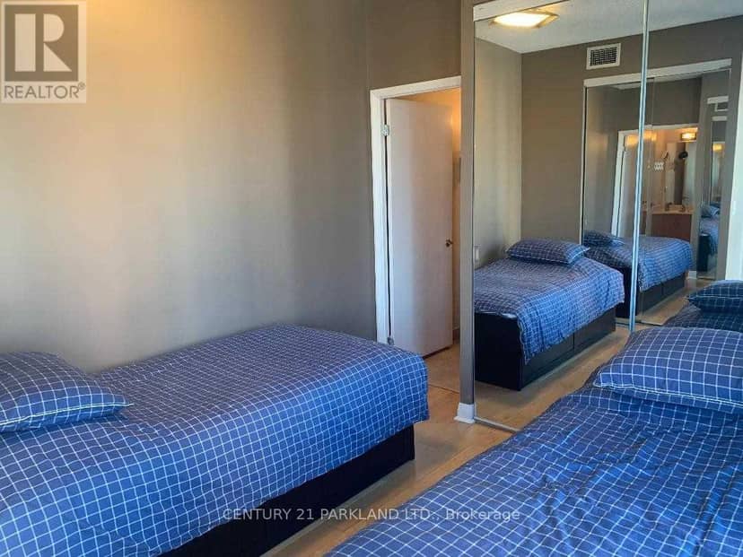 1101 - 220 Victoria Street — photo 13 of 29