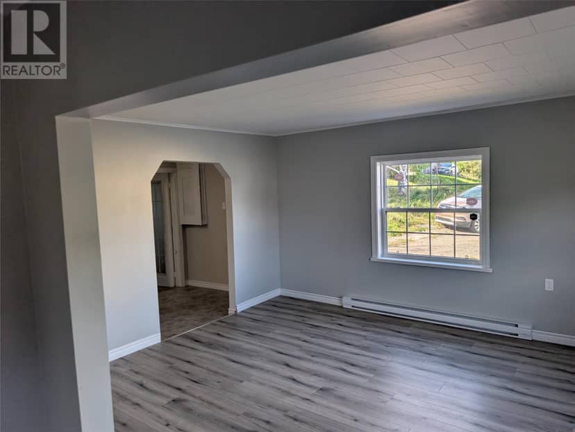 102 Marine Drive — photo 13 of 20
