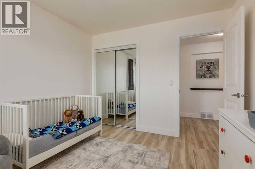 156 CAMDEN Court — photo 26 of 40