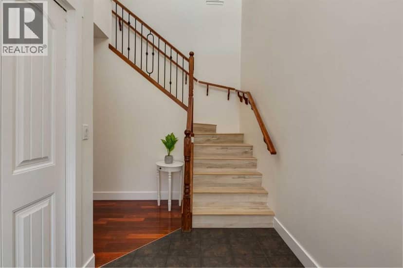 156 CAMDEN Court — photo 18 of 40