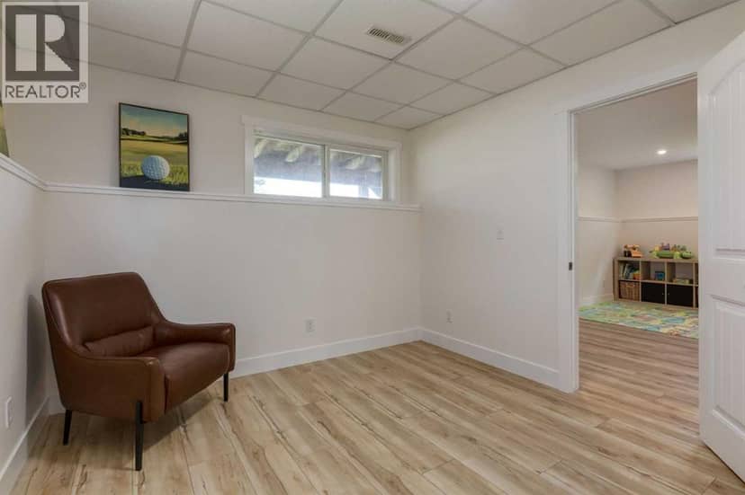 156 CAMDEN Court — photo 33 of 40