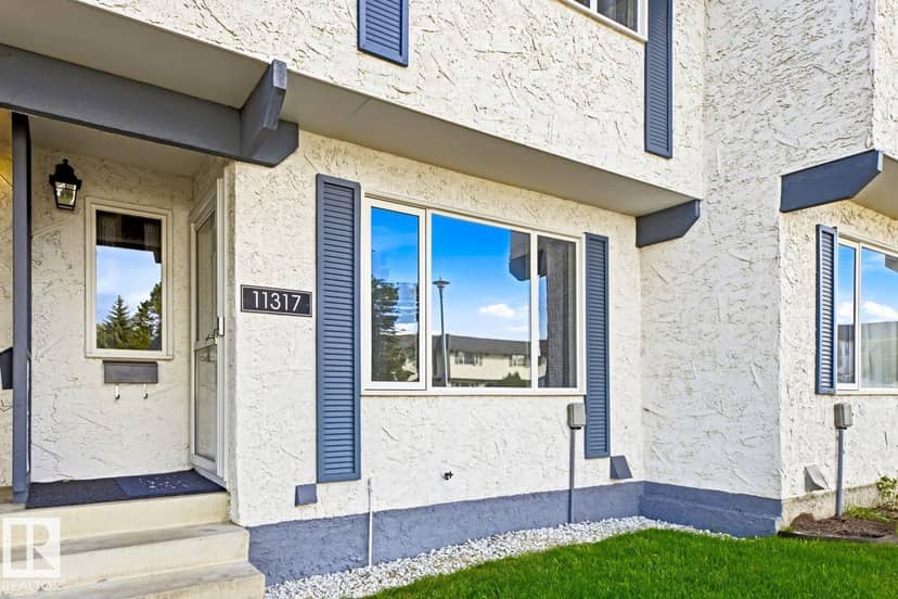 11317 22 AV NW, Edmonton, photo 2