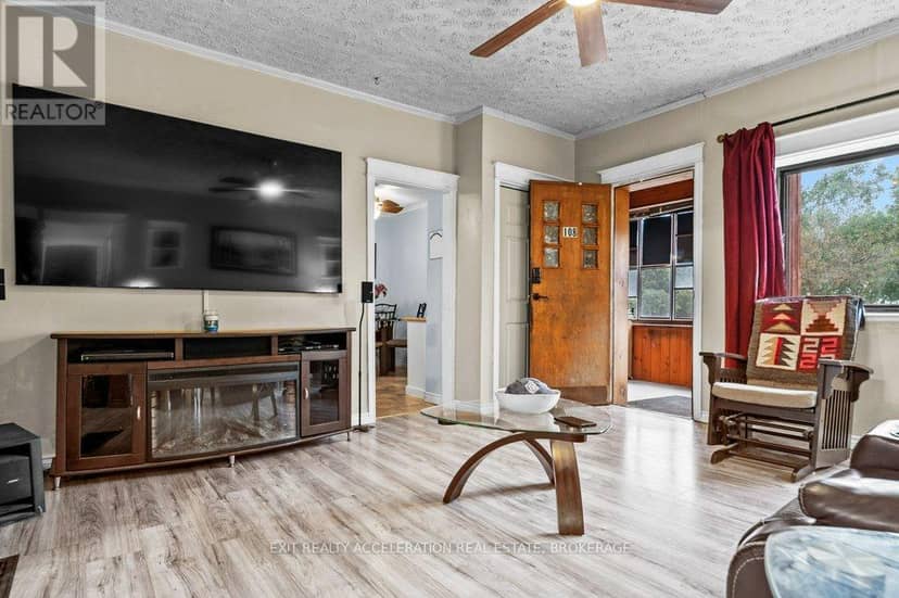 108 Dundas Street, Deseronto, photo 7