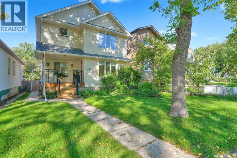 2124 Princess STREET — photo 3 of 40