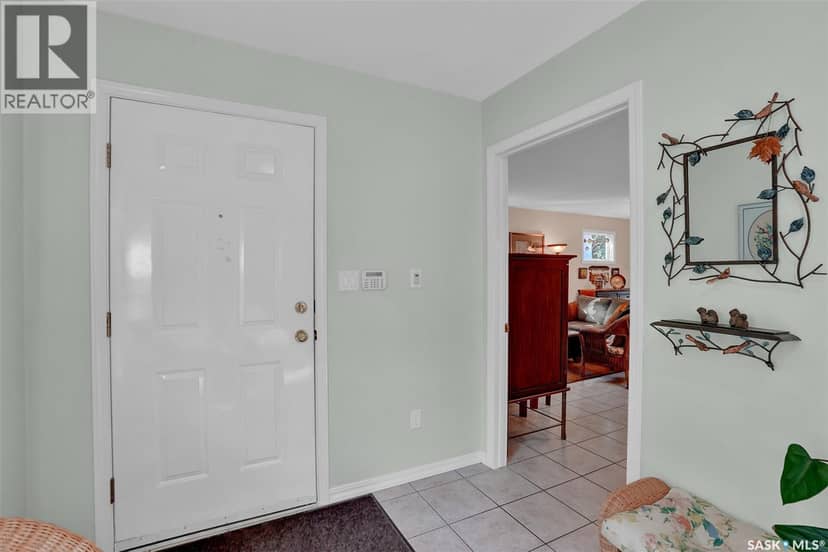 2124 Princess STREET — photo 7 of 40