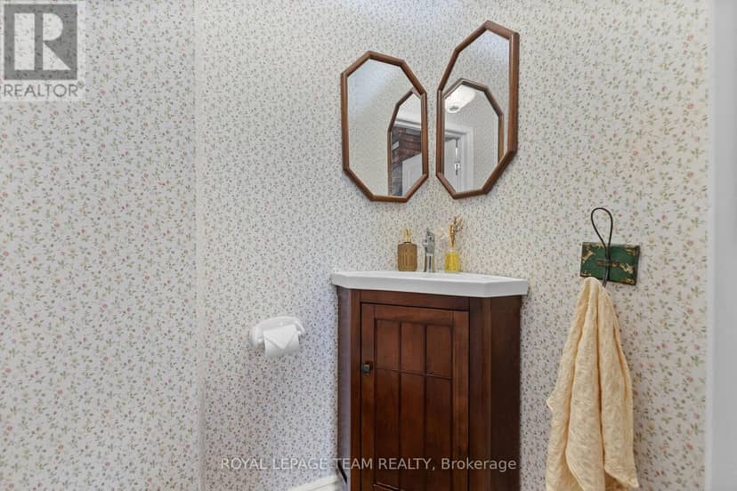 105 Halliday Creek Road — photo 19 of 36