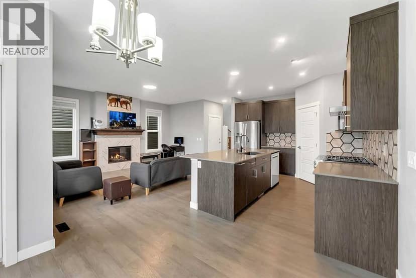 154 Amblehurst Way NW — photo 9 of 35