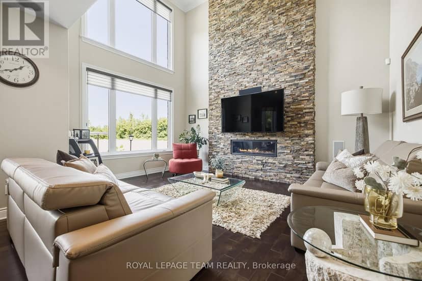 1419 Balmoral Drive — photo 16 of 40