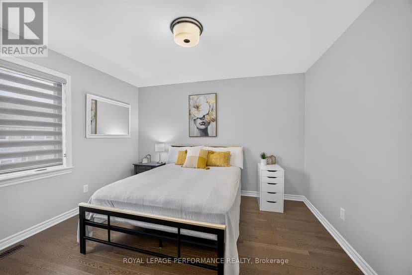 488 Famille Laporte Avenue — photo 33 of 40