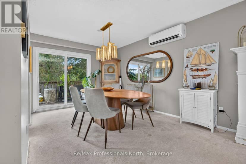 25 Lankin Boulevard — photo 16 of 35
