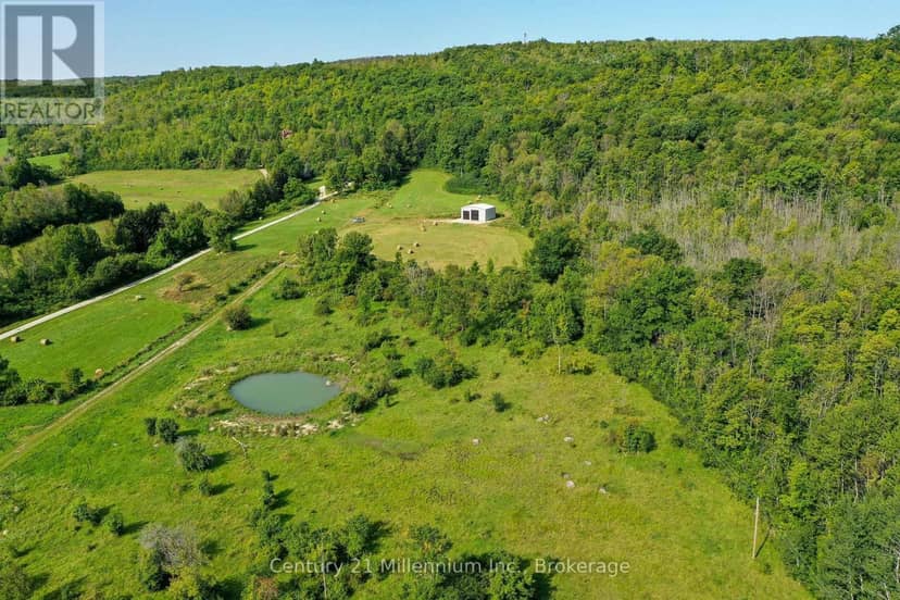 Listing 30299354 — photo 10 of 33