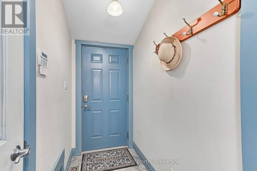 105 Woodland Park Road — photo 13 of 40