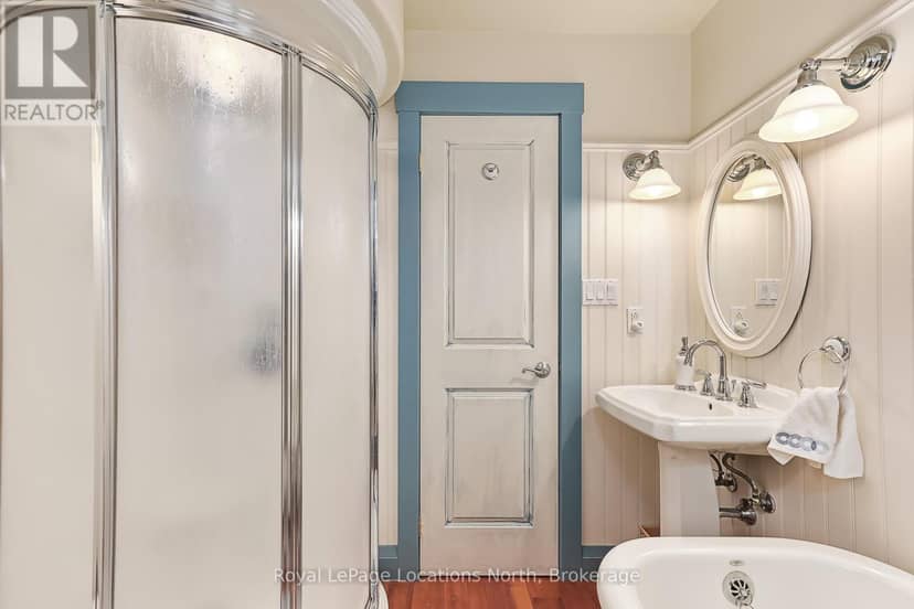 105 Woodland Park Road — photo 31 of 40