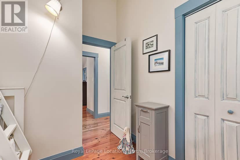 105 Woodland Park Road — photo 33 of 40