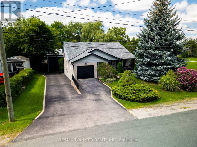 108 Queensway Drive — photo 1 of 40
