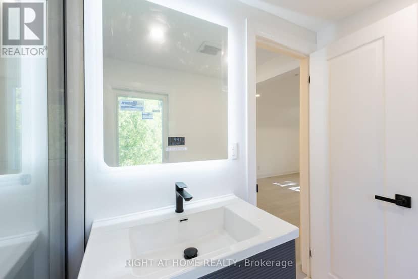 30 Morton Avenue — photo 19 of 40