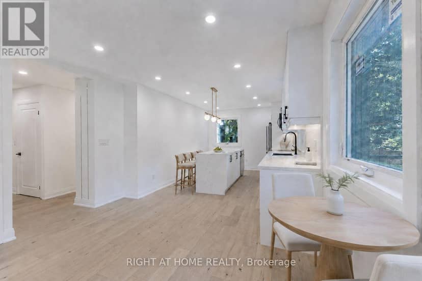 30 Morton Avenue — photo 7 of 40