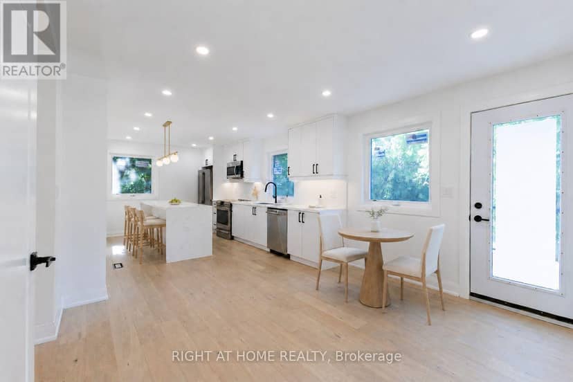 30 Morton Avenue — photo 8 of 40