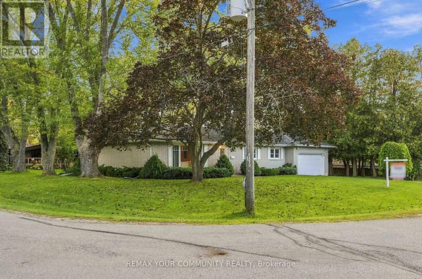 29 Medina Square, Georgina, photo 3