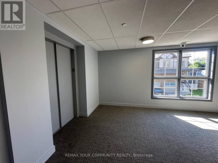 202 - 110 Grew Boulevard W — photo 17 of 22