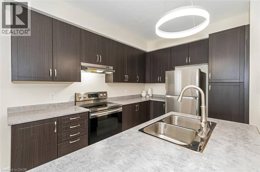 37 MIDDLETON Avenue — photo 8 of 34