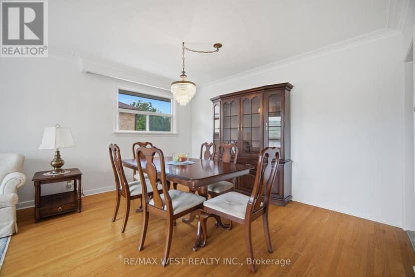 89 Wendell Avenue, Toronto, photo 8