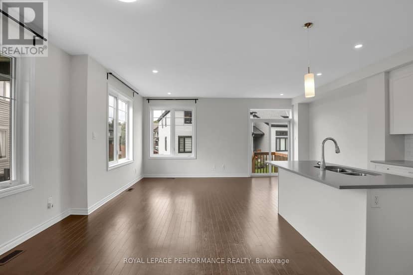 108 Wabikon Crescent — photo 12 of 40