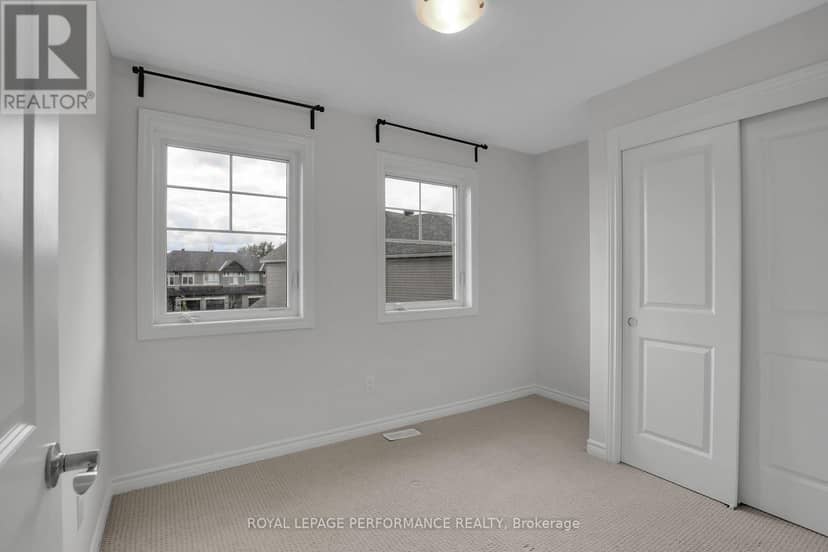 108 Wabikon Crescent — photo 32 of 40