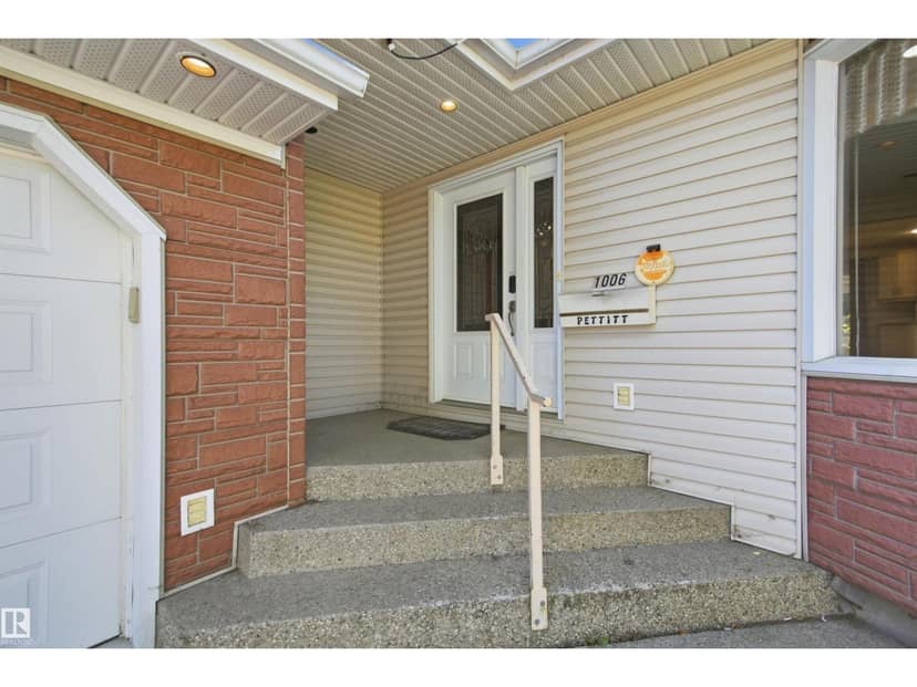 1006 Lueders CR — photo 24 of 33