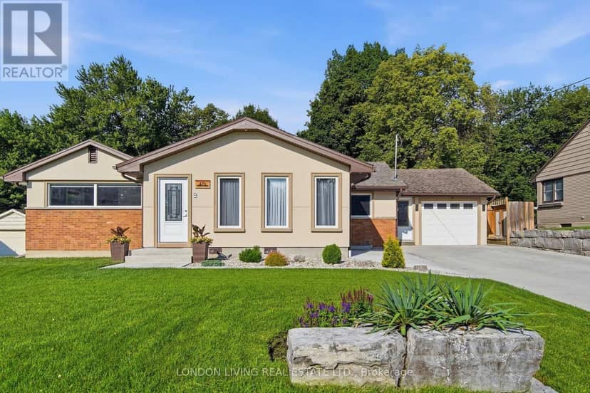 470 Coombs Avenue, London North, photo 3