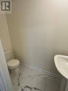 902 - 1695 Dersan Street — photo 6 of 15