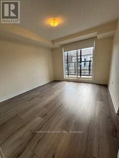 902 - 1695 Dersan Street — photo 7 of 15