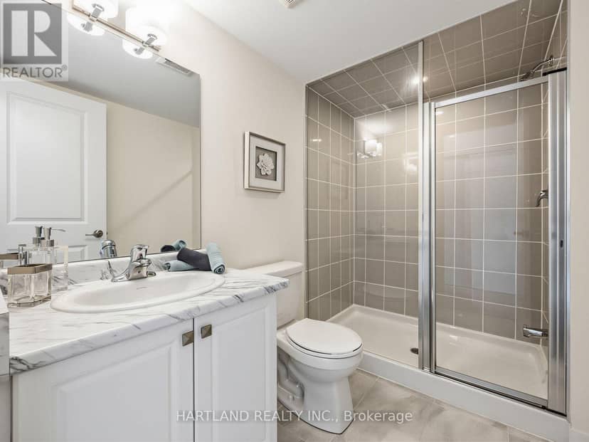 1310 - 1695 Dersan Street — photo 11 of 19
