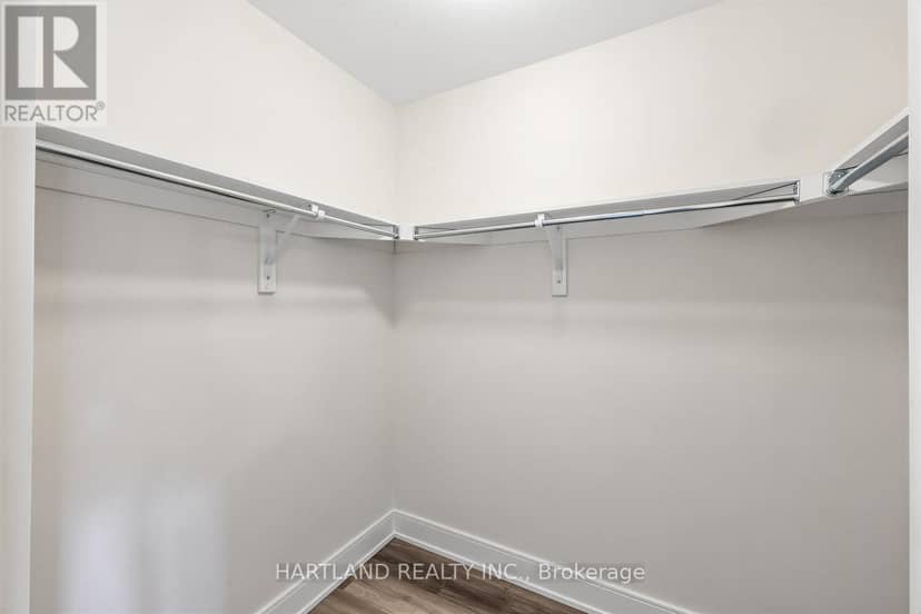 405 - 1695 Dersan Street — photo 17 of 22
