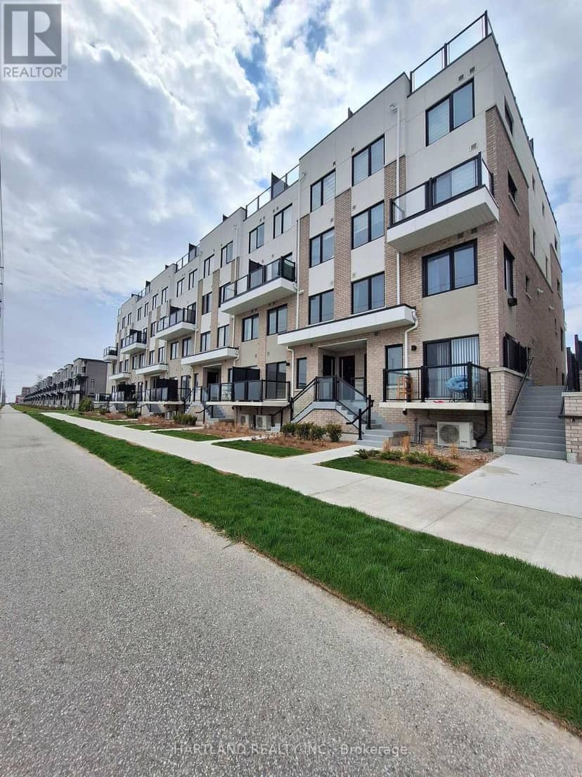 304 - 1695 Dersan Street, Pickering