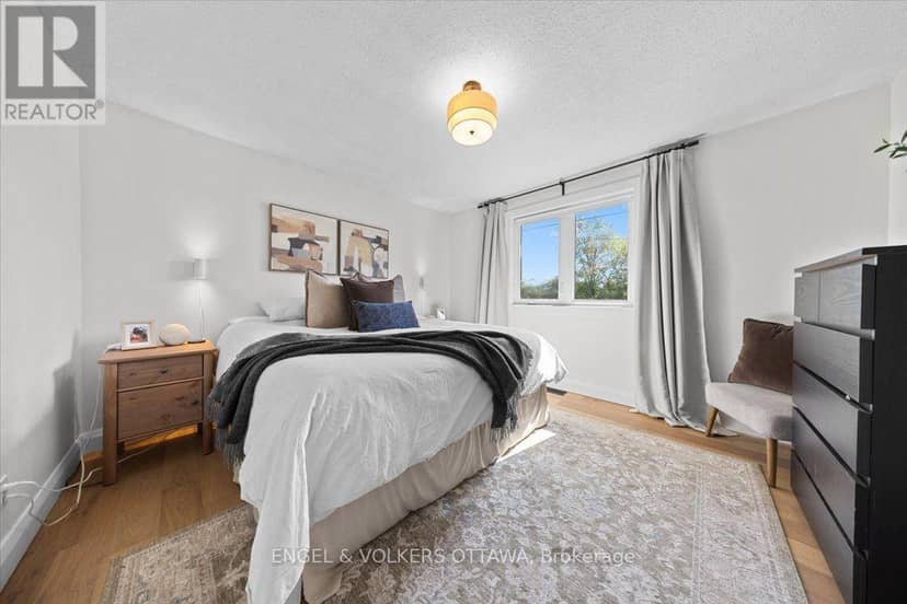 1393 Sutherland Drive — photo 18 of 40
